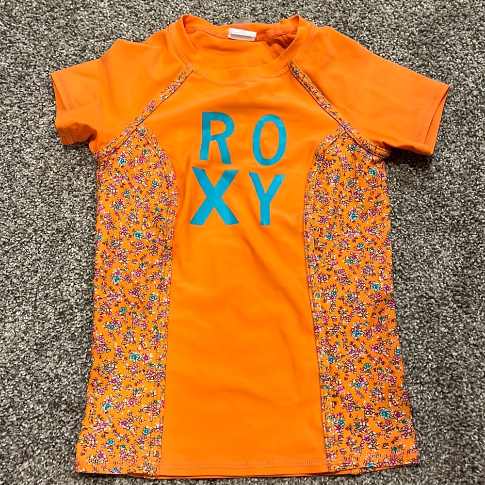Roxy Rash Guard Top - Picture 1 of 3